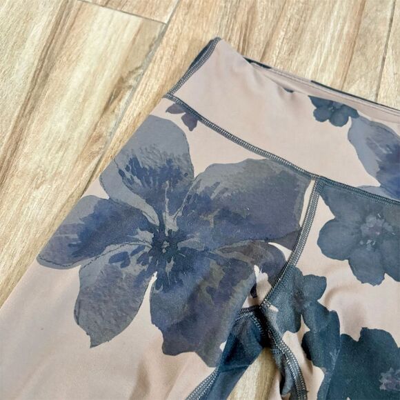 Becca Women's Floral Workout Leggings Size M High-Waisted Activewear - Picture 2 of 3